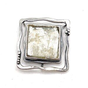 Antique Treasures Aurastella Pendant - N205 - 8465